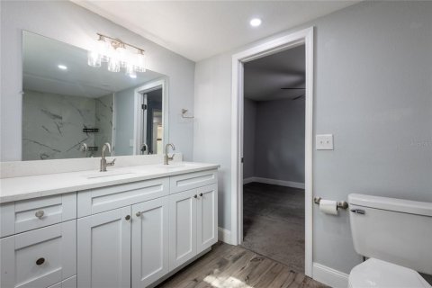 Casa en venta en Tampa, Florida, 3 dormitorios, 107.95 m2 № 2207573 - foto 7