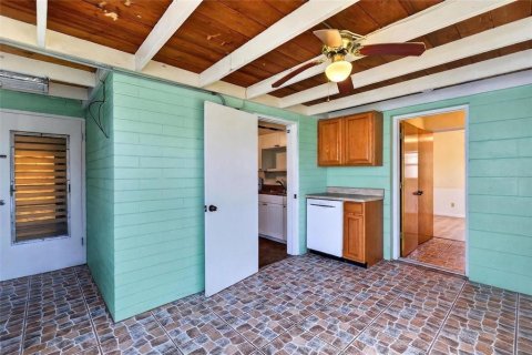 House in Ormond Beach, Florida 3 bedrooms, 95.97 sq.m. № 2222647 - photo 29