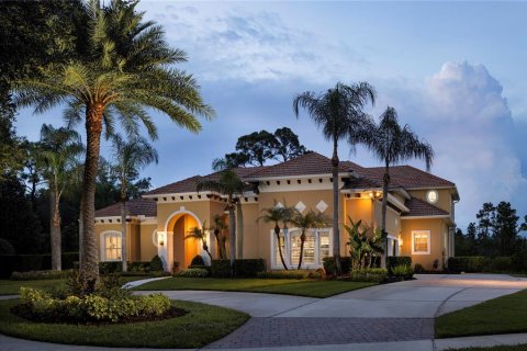 House in Lake Mary, Florida 6 bedrooms, 423.45 sq.m. № 2349908