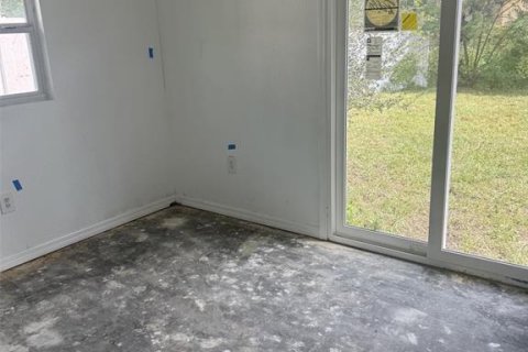 House in Largo, Florida 4 bedrooms, 109.9 sq.m. № 2396418 - photo 9