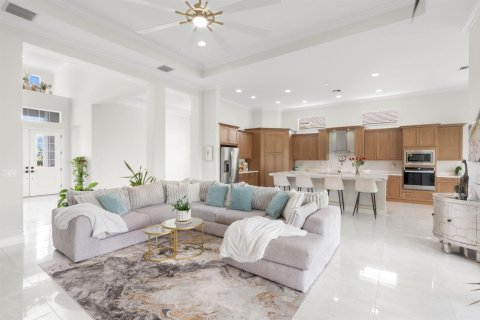 House in Westlake, Florida 4 bedrooms, 310.85 sq.m. № 2083391 - photo 4