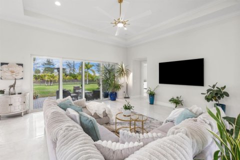 House in Westlake, Florida 4 bedrooms, 310.85 sq.m. № 2083391 - photo 19