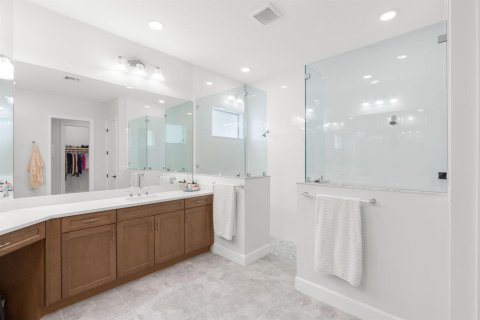 House in Westlake, Florida 4 bedrooms, 310.85 sq.m. № 2083391 - photo 11