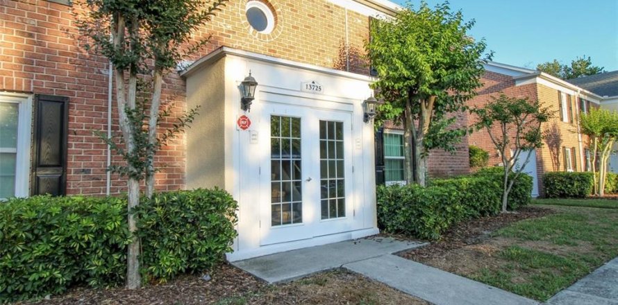 Condo in Tampa, Florida, 1 bedroom  № 2378957