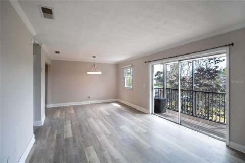 Condo in Tampa, Florida, 1 bedroom  № 2378957 - photo 4