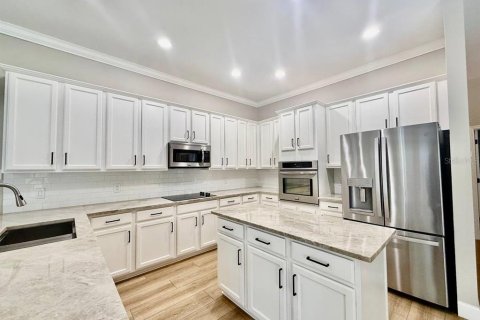 Casa en alquiler en Lutz, Florida, 6 dormitorios, 308.81 m2 № 2116982 - foto 19