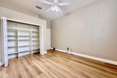 Casa en alquiler en Lutz, Florida, 6 dormitorios, 308.81 m2 № 2116982 - foto 12