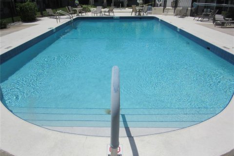 Condominio en alquiler en Saint Petersburg, Florida, 2 dormitorios, 80.82 m2 № 1912465 - foto 20