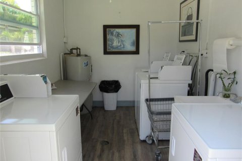 Condominio en alquiler en Saint Petersburg, Florida, 2 dormitorios, 80.82 m2 № 1912465 - foto 15