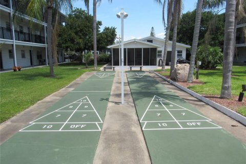 Condominio en alquiler en Saint Petersburg, Florida, 2 dormitorios, 80.82 m2 № 1912465 - foto 19