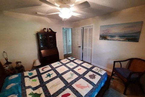 House in Vero Beach, Florida 3 bedrooms, 230.77 sq.m. № 2192372 - photo 27