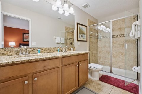 Casa en venta en Kissimmee, Florida, 6 dormitorios, 305.74 m2 № 2206381 - foto 23