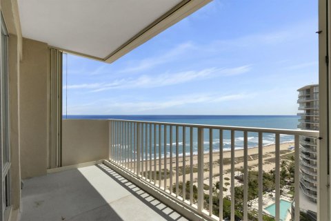 Condo in Pompano Beach, Florida, 2 bedrooms  № 2250557 - photo 4