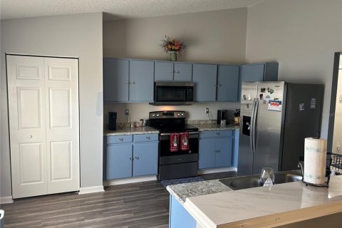 House in Palm Coast, Florida 3 bedrooms, 157.66 sq.m. № 2202738 - photo 6