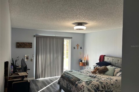 House in Palm Coast, Florida 3 bedrooms, 157.66 sq.m. № 2202738 - photo 7