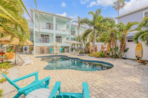 Villa ou maison à vendre à New Smyrna Beach, Floride: 3 chambres, 178.37 m2 № 1544149 - photo 13