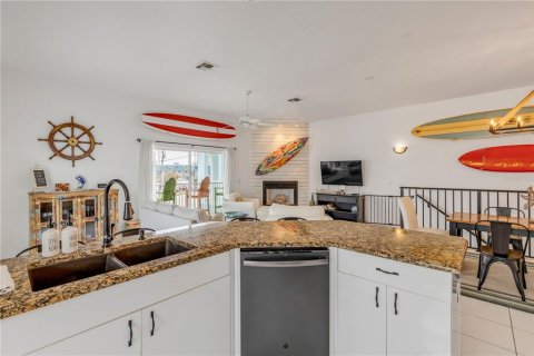 Villa ou maison à vendre à New Smyrna Beach, Floride: 3 chambres, 178.37 m2 № 1544149 - photo 28