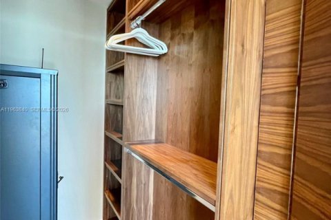 Купить кондоминиум в Майами, Флорида 2 спальни, 195.75м2, № 2025494 - фото 21