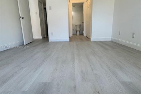 Apartment in Miami, Florida 2 bedrooms, 100.71 sq.m. № 2076153 - photo 7