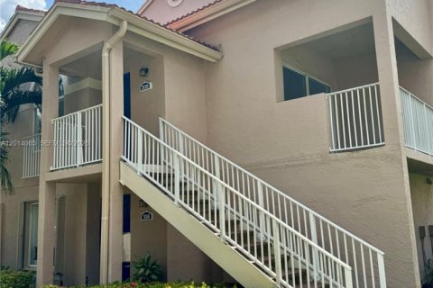 Apartment in Miami, Florida 2 bedrooms, 100.71 sq.m. № 2076153 - photo 14