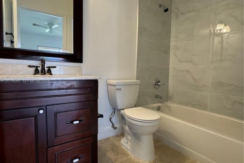Apartment in Miami, Florida 2 bedrooms, 100.71 sq.m. № 2076153 - photo 13