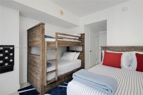 Condominio en venta en Miami, Florida, 2 dormitorios, 135.54 m2 № 2090129 - foto 26