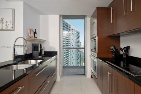 Condominio en venta en Miami, Florida, 2 dormitorios, 135.54 m2 № 2090129 - foto 15
