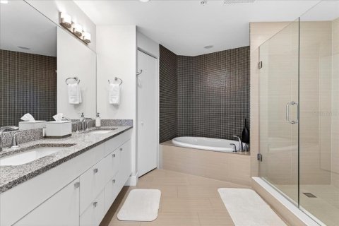 Copropriété à vendre à Daytona Beach, Floride: 3 chambres, 230.4 m2 № 2233050 - photo 28