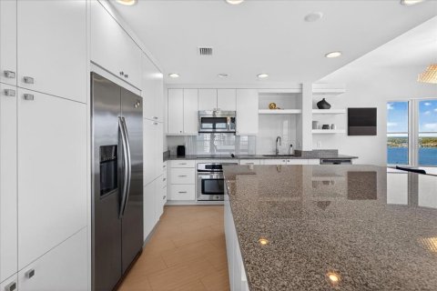 Copropriété à vendre à Daytona Beach, Floride: 3 chambres, 230.4 m2 № 2233050 - photo 13