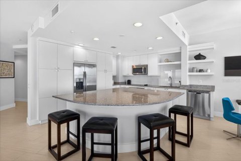 Copropriété à vendre à Daytona Beach, Floride: 3 chambres, 230.4 m2 № 2233050 - photo 11