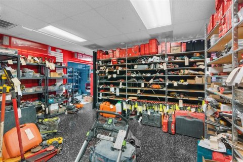Commercial property in Spring Hill, Florida 187.2 sq.m. № 1750801 - photo 20