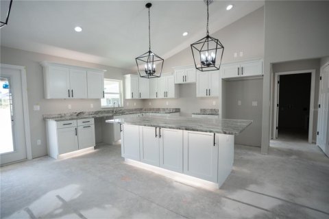 House in Dunnellon, Florida 3 bedrooms, 147.9 sq.m. № 2103911 - photo 10