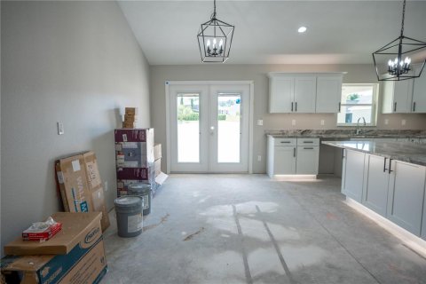 House in Dunnellon, Florida 3 bedrooms, 147.9 sq.m. № 2103911 - photo 8