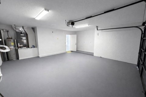 Casa en venta en St. Lucie, Florida, 3 dormitorios № 2002107 - foto 15