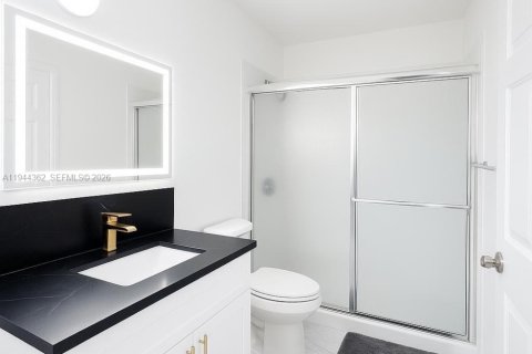 Casa en venta en St. Lucie, Florida, 3 dormitorios № 2002107 - foto 9