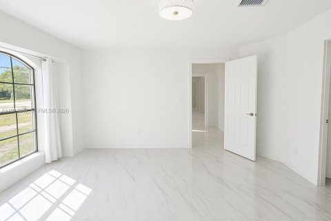 Casa en venta en St. Lucie, Florida, 3 dormitorios № 2002107 - foto 7