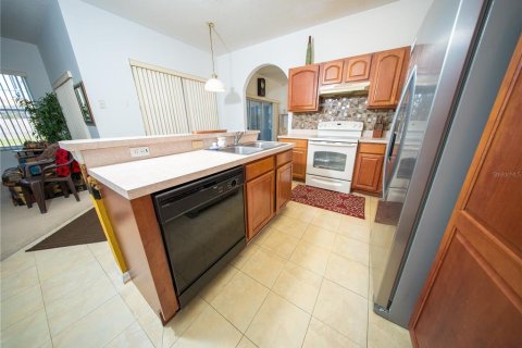 House in Kissimmee, Florida 4 bedrooms, 215.35 sq.m. № 1549972 - photo 21
