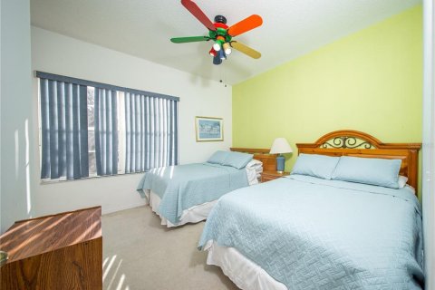House in Kissimmee, Florida 4 bedrooms, 215.35 sq.m. № 1549972 - photo 12