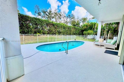 House in Boca Raton, Florida 3 bedrooms, 196.77 sq.m. № 1992155 - photo 24