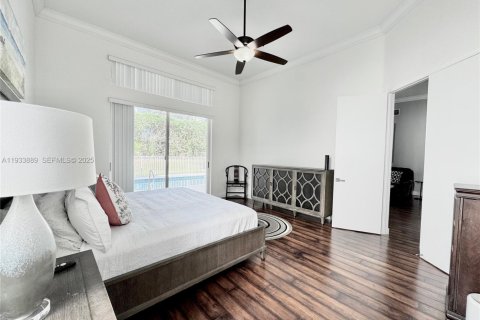 House in Boca Raton, Florida 3 bedrooms, 196.77 sq.m. № 1992155 - photo 15