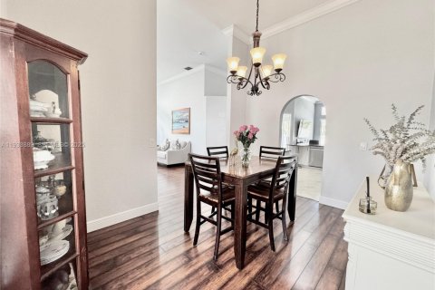 House in Boca Raton, Florida 3 bedrooms, 196.77 sq.m. № 1992155 - photo 8