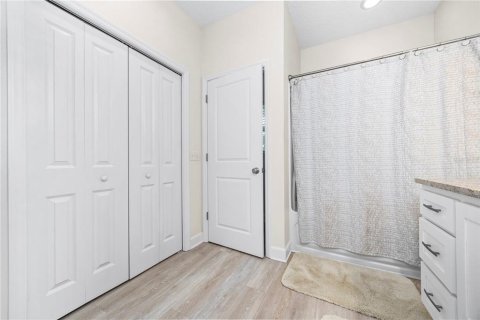 House in Live Oak, Florida 2 bedrooms, 164.99 sq.m. № 1598618 - photo 23