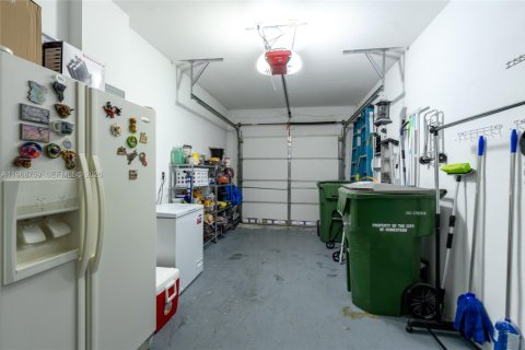 House in Homestead, Florida 2 bedrooms, 98.2 sq.m. № 2032037 - photo 17