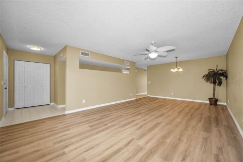 Condominio en venta en Clearwater, Florida, 2 dormitorios, 156.08 m2 № 2124313 - foto 7
