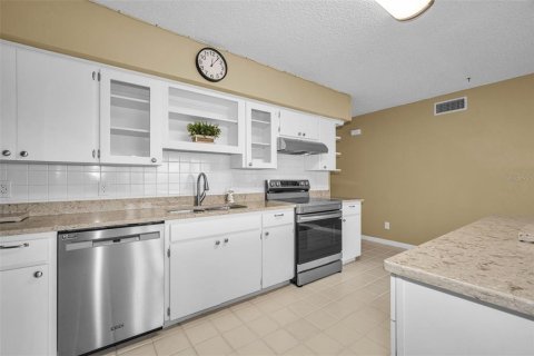 Condominio en venta en Clearwater, Florida, 2 dormitorios, 156.08 m2 № 2124313 - foto 19