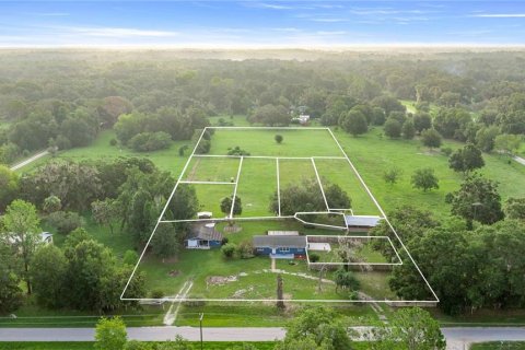 Casa en venta en Archer, Florida, 3 dormitorios, 135.27 m2 № 2220020 - foto 2