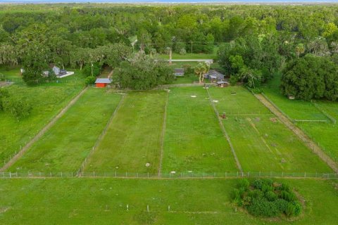 Casa en venta en Archer, Florida, 3 dormitorios, 135.27 m2 № 2220020 - foto 4