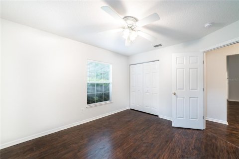 Villa ou maison à louer à Gainesville, Floride: 3 chambres, 144.74 m2 № 2209767 - photo 12
