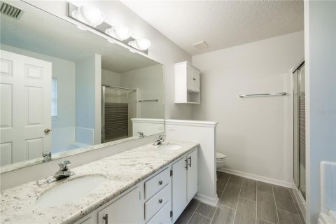 Villa ou maison à louer à Gainesville, Floride: 3 chambres, 144.74 m2 № 2209767 - photo 11