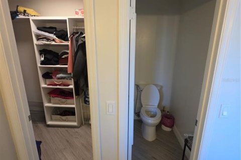 Снять в аренду виллу или дом в Орландо, Флорида 3 комнаты, 234.3м2, № 2105153 - фото 19